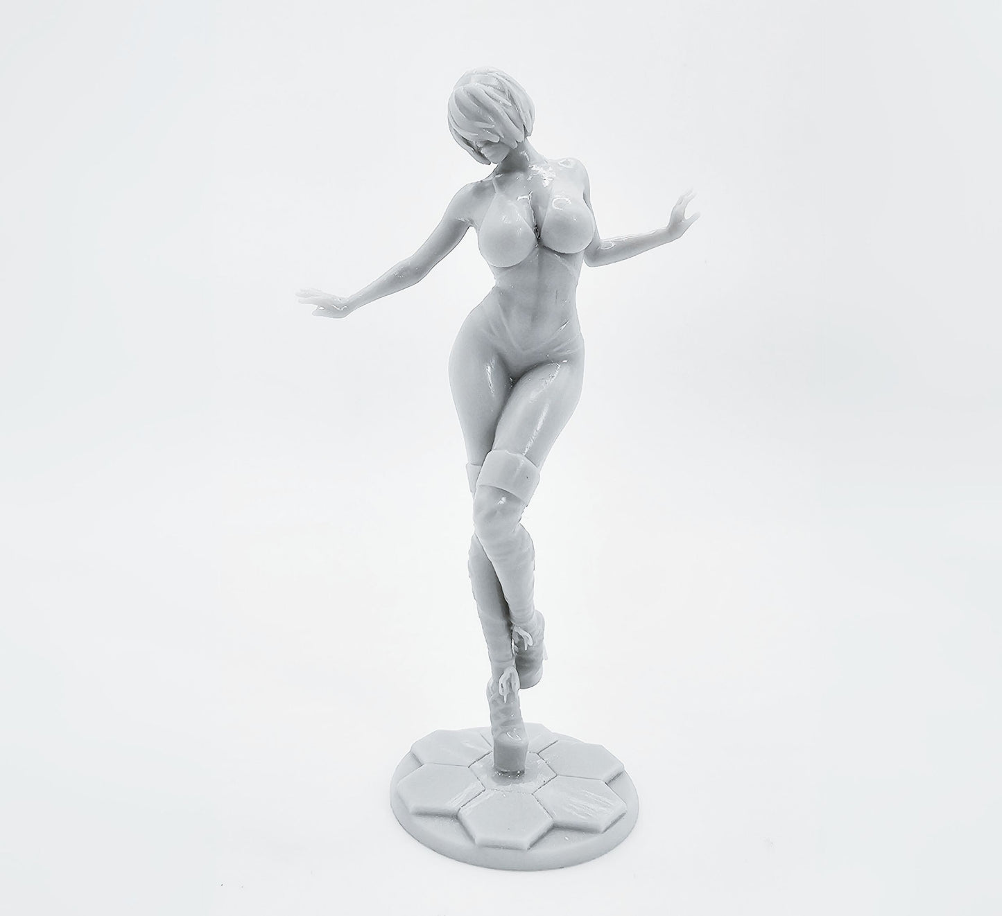 "Kiera Celestia - The Stellar Dreamer" 18+ Collector's Model